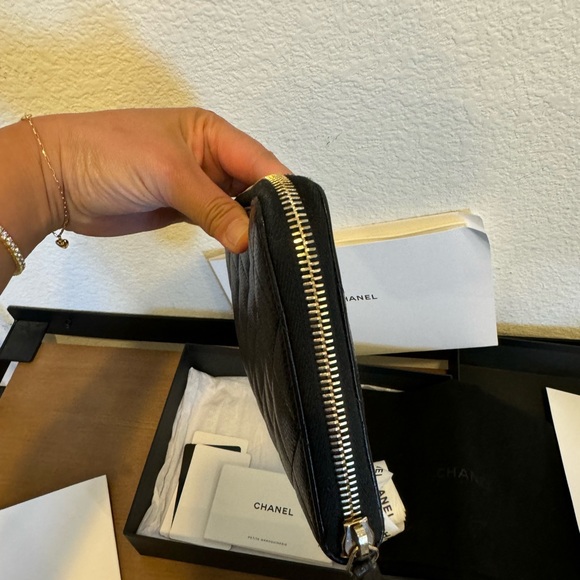 CONSIGNED Chanel Zip around Wallet - Picture 12 of 13